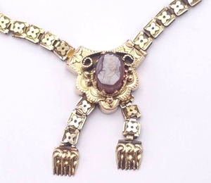 lot 56 image: Antique 100 Year Old Book Link Necklace With Cameo Pendant