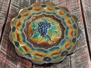 lot 405 image: Purple Fenton Scalloped Plate with Grape Pattern Plate