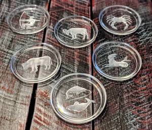 lot 425 image: (6) Val St Lambert Signed Glass Zodiac Beverage Coasters