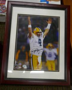 lot 8 image: Framed and Autographed Brett Favre photo 2003 (photo is 8-12 x 11) - comes with certificate of authenticity