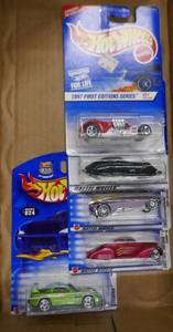 lot 45 image: 5 New in package 1st edition Hot Wheels