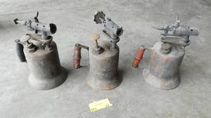 lot 63 image: 3 old brass torches