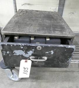 lot 105 image: Cash register base with all the credit account tabs in it
