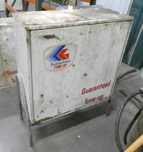 lot 11 image: Vintage service station parts cabinet has key to lock