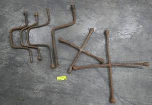 lot 139 image: group of tire irons