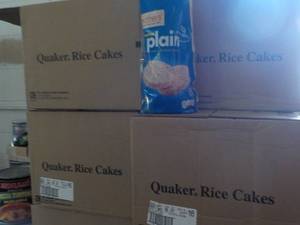 4 Cases Quaker Rice Cakes past bes...