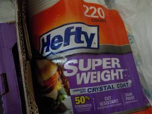 220 Hefty White Paper Plates open B...