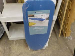 Whitmor Delux Table Top Ironing Boa...