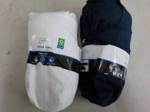 Queen Size Fitted and Flat Sheets...