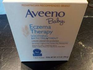 Aveeno Baby Eczema therapy Bath Tre...