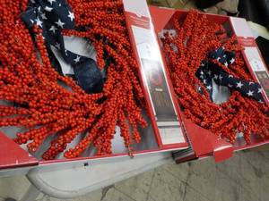 2 Huntington House Patriotic Wreath...