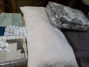 Household Lot- same damaged need re...