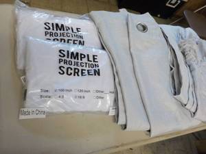 2 Simple Projection Screens and 1 p...