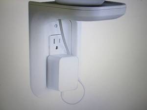 ECHOGEAR Outlet Shelf - A Space-Sav...