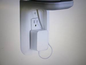 ECHOGEAR Outlet Shelf - A Space-Sav...