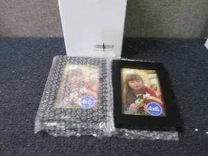 6- 4x6 Photo Frames...