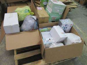 Pallet of UnsoldUnclaimed Lights, ...