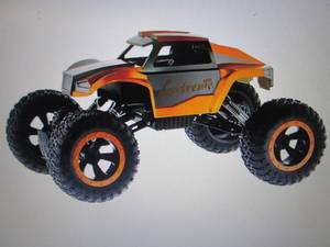 CIS Remote Controlled 4WD Truck wit...