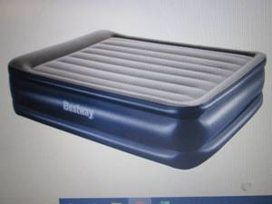 Bestway - Tritech Airbed 22 Inch wi...
