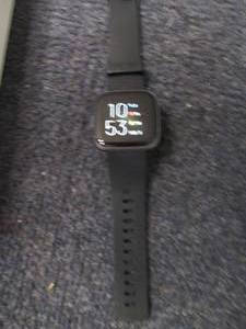 Fitbit Versa 2 Health and Fitness S...