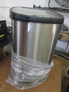 Nine Stars 13.2-Gallon Dual-Compart...