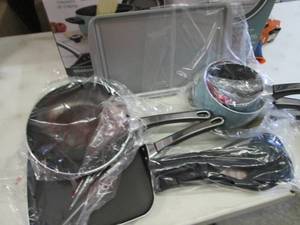 Farberware High Performance  Nonsti...