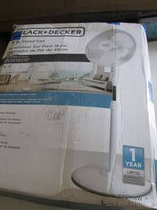 Black & Decker 18 inch Stand Fan op...