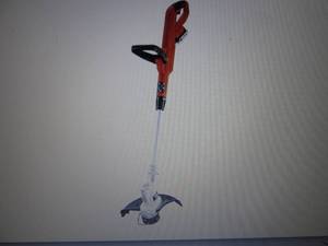 BLACKDECKER 20-Volt Cordless Strin...