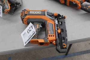 lot 420 image: Ridgid 18V Cordless Hyper Drive Brushless Nailer 16GA