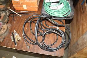 lot 442 image: Air Hose  Attachments
