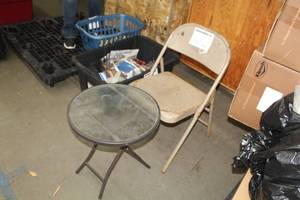 lot 552 image: Patio Table, Metal Folding Chair