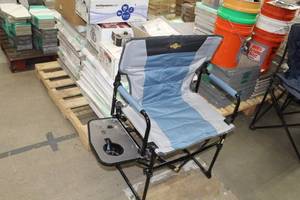 lot 597 image: Guidesman Camp Chair with Side Table