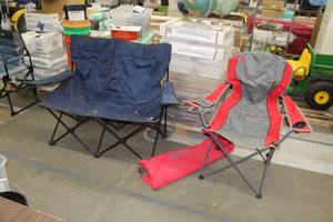 lot 600 image: Coleman Camp Chair, Camp Love Seat