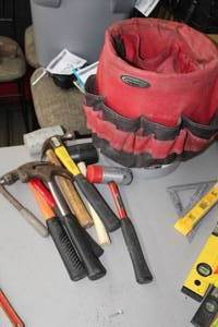 lot 585 image: Claw Hammers, Mallets, McQuire-Nicholas Workwear Tool Bucket