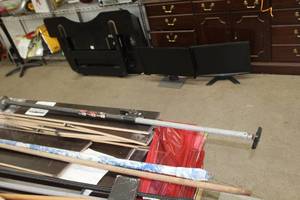 lot 609 image: Keeper Ratcheting Cargo Bar