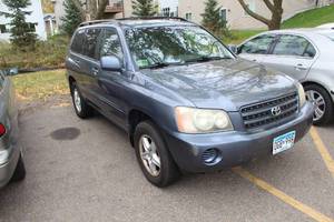 lot 299 image: 2002 Toyota Highlander 4 Door Wagon