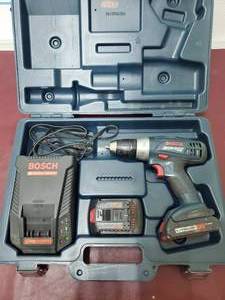 lot 17 image: Bosch Lithium compact 18v Drill