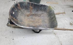 lot 24 image: Steel Wheel Barrow