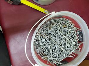 lot 53 image: Pail of Phillips Head Screws roughly 34 full