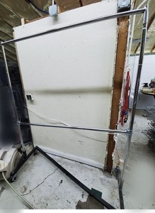 lot 70 image: 7 foot z rolling clothes rack
