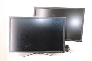 lot 5 image: (2) Dell 2407wfpb DVIVGA Monitors