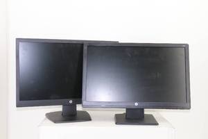 lot 43 image: (2) HP VGA Monitors