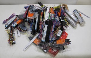 lot 412 image: 40 Lb Box Lot of Lighting Ballasts and Electrical Items - Osram, Signify, Advance, Pony