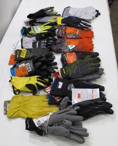 lot 425 image: Lot of 20 Pairs Assorted Work Gloves - 3M, Firm Grip, Husky