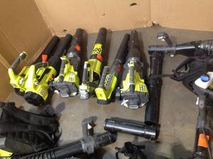 lot 24 image: LOT OF RYOBI  BLOWERS  various models and conditions ALL CUSTOMER RETURNS SEE PICS