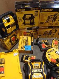 lot 29 image: Lot of assorted Dewalt Power invertersstations various models not tested customer returns see pictures