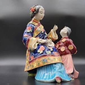 lot 42 image: Vintage Chinese Mother and Son Porcelain Figurine