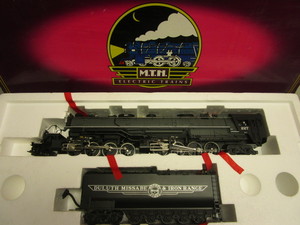 lot 502 image: M.T.H. DULUTH, MISSABE & IRON RANGE YELLOWSTONE DIE-CAST STEAM LOCOMOTIVE - NEW, W BOX
