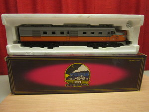 lot 507 image: M.T.H. ALCO DL-109 MILWAUKEE DIESEL ENGINE, W BOX