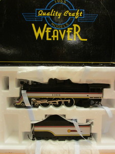 lot 526 image: WEAVER GOLD LTD. EDITION COMMEMORATIVE SANTA FE VALLEY FLYER 4-6-2 PACIFIC LOCOMOTIVE - NEW, W BOX